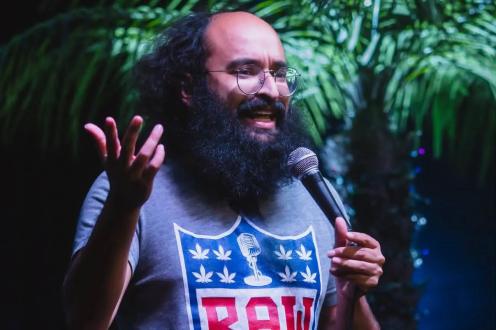 Comedian Ehsan Ahmad (Kill Tony, The Joe Rogan Experience) Headlines The Riot Comedy Club